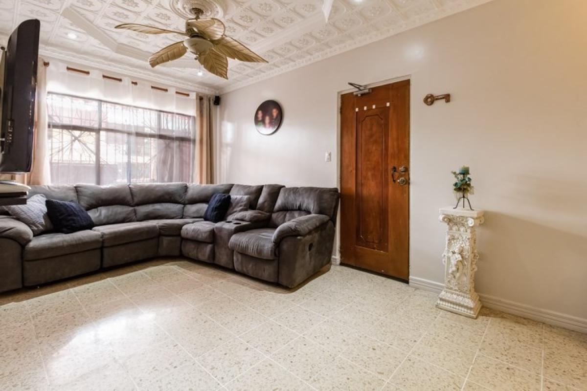 2 bedrooms House in San Jose, Costa Rica No. 612