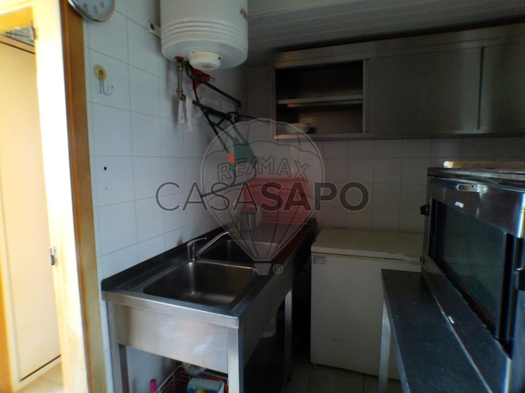 Коммерческая недвижимость 109м² в Пенафиел, Португалия № 219037