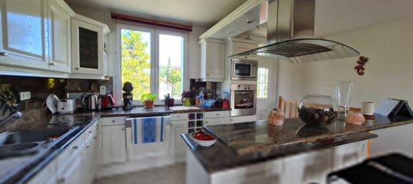 2 Schlafzimmer Haus in Maintenon, France, Nr. 243832 8