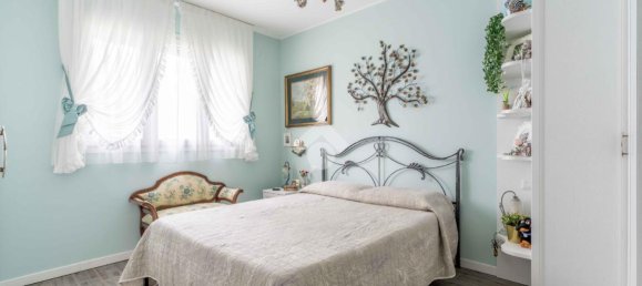 3 rooms Apartment in Rozzano, Italy No. 11592 17