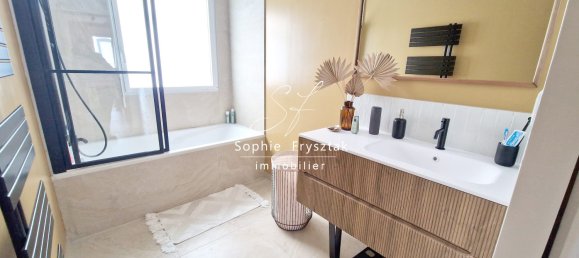 3 bedrooms House in Halluin, France No. 153636 16