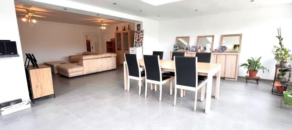 5 bedrooms House in Orchies, France No. 155383 2