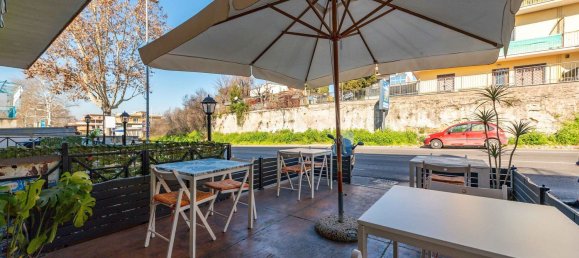 75m² Commercial property in Rome, Italy No. 69737 8