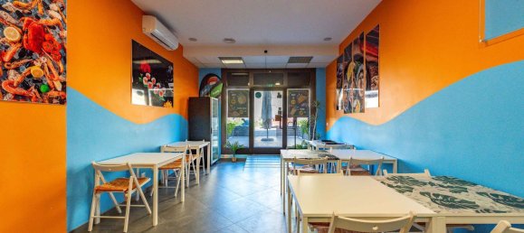 75m² Commercial property in Rome, Italy No. 69737 11