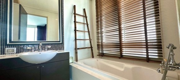 2 bedrooms Condo in Bangkok, Thailand No. 11411 12