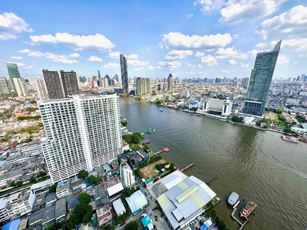 2 bedrooms Condo in Bangkok, Thailand No. 11411