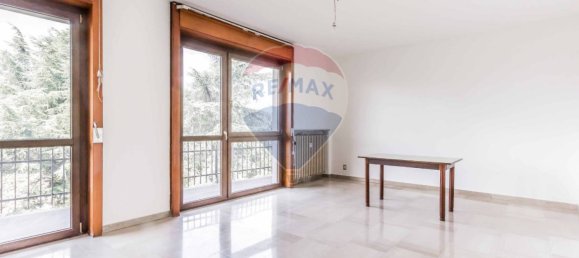 Apartamento T2 em Busto Arsizio, Italy N.º 135519 2