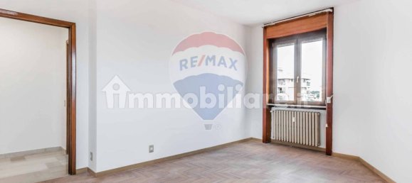 Apartamento T2 em Busto Arsizio, Italy N.º 135519 9