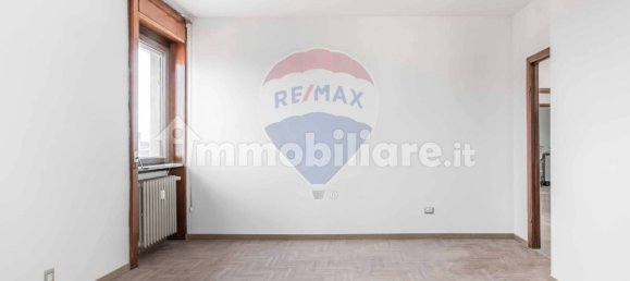 Apartamento T2 em Busto Arsizio, Italy N.º 135519 8