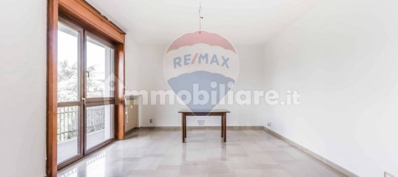 Apartamento T2 em Busto Arsizio, Italy N.º 135519 3