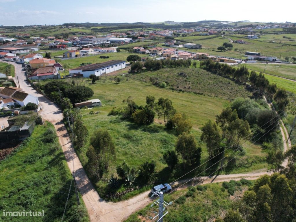Terreno en Torres Vedras, Portugal 104920 m² No. 355504