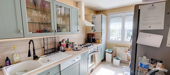 3 bedrooms Apartment in Epernay, France No. 66193 12