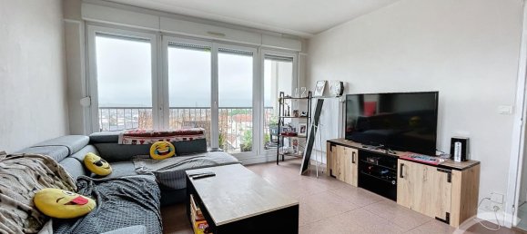 3 bedrooms Apartment in Epernay, France No. 66193 4