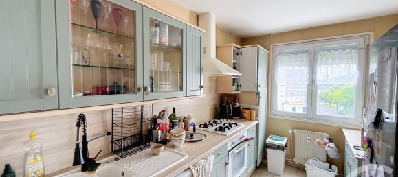 3 bedrooms Apartment in Epernay, France No. 66193 2