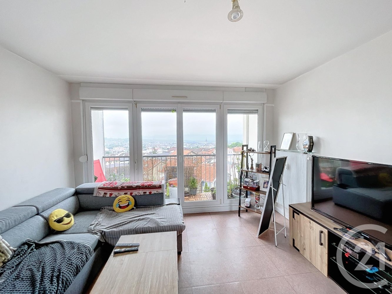 3 bedrooms Apartment in Epernay, France No. 66193