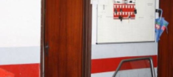 291m² Commercial property in Locri, Italy No. 341031 4