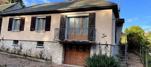 3 bedrooms House in Nogent-le-Roi, France No. 55742 3