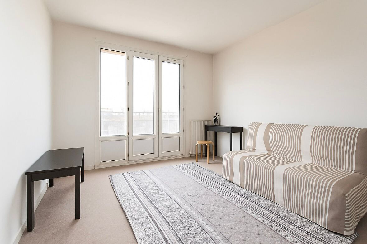 2 bedrooms Apartment in Nanterre, France No. 133994