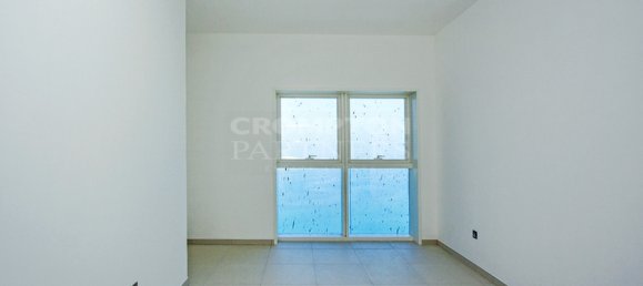 Apartamento T3 em Corniche Road, UAE N.º 6205 5