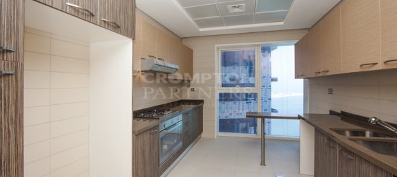 Apartamento T3 em Corniche Road, UAE N.º 6205 16