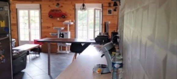 2 bedrooms House in La Bussiere, France No. 322887 3