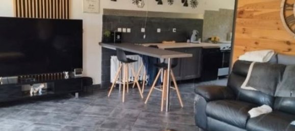 2 bedrooms House in La Bussiere, France No. 322887 2