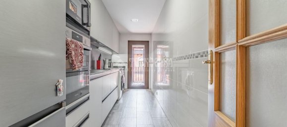 Dúplex de 3 dormitorios en Algete, Spain No. 182379 4