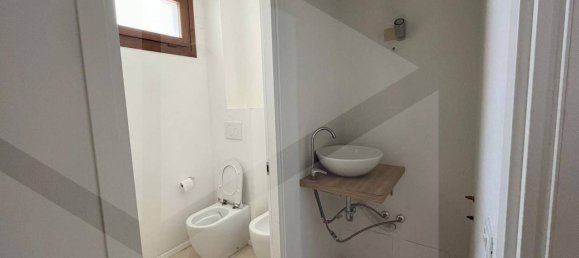 3-salle Appartement à Fiorano Modenese, Italy No. 28624 7