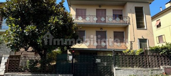 6 bedrooms Villa in Terni, Italy No. 265879 3