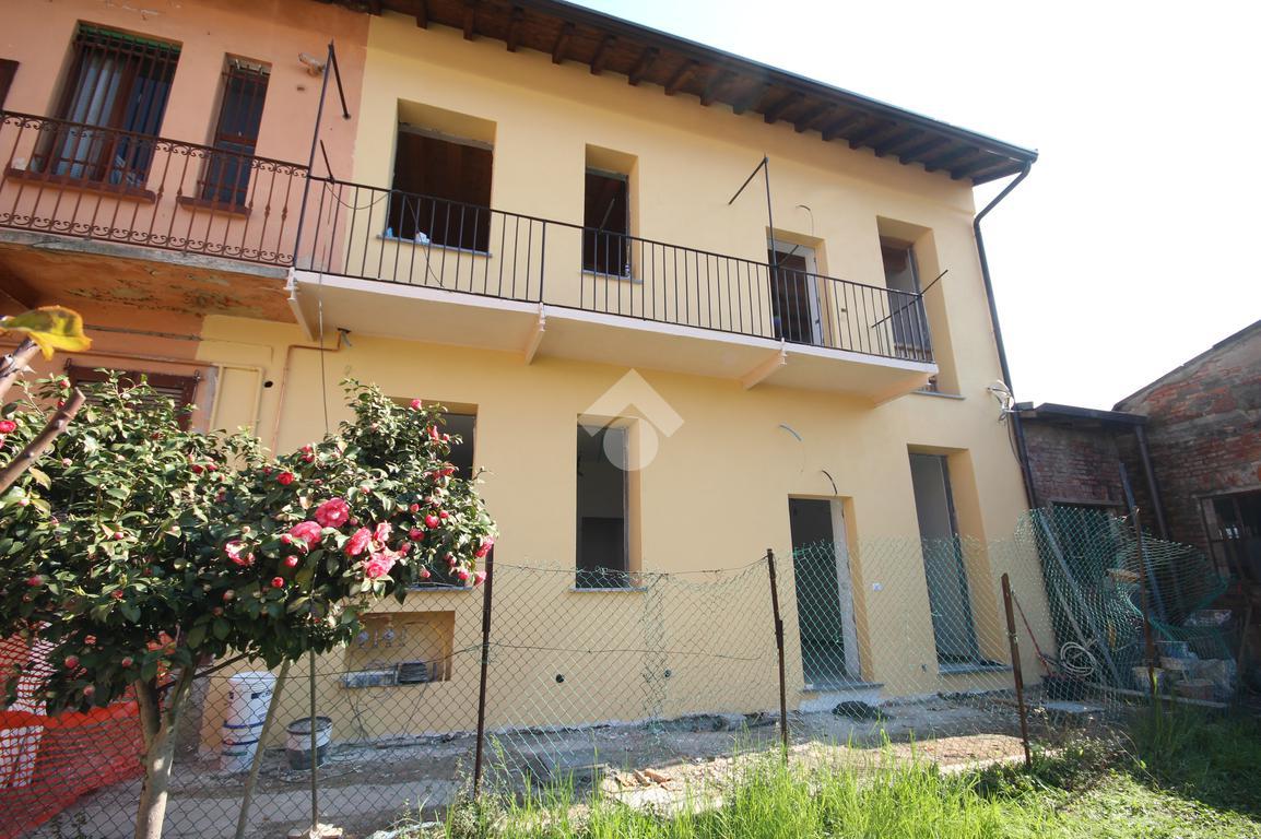 2 rooms Apartment in Cornaredo, Italy No. 3080
