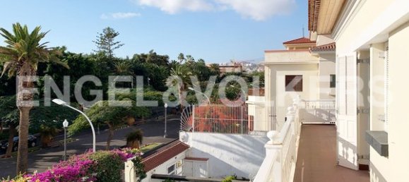 Casa de 9 dormitorios en Santa Cruz de Tenerife, Spain No. 116401 35