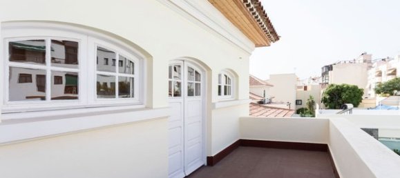 Casa de 9 dormitorios en Santa Cruz de Tenerife, Spain No. 116401 39