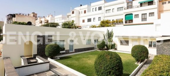 Casa de 9 dormitorios en Santa Cruz de Tenerife, Spain No. 116401 10