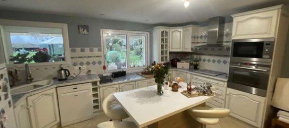 Дом с 5 спальнями в Вьен, Франция № 315215 4