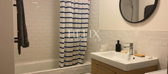 Studio in Le Pecq, France No. 170461 6