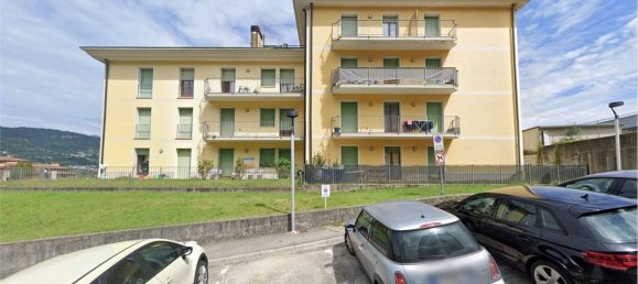 Apartamento de 3 habitaciónes en Agnosine, Italy No. 3471 10