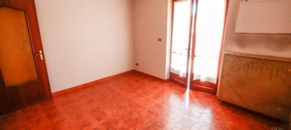 3 bedrooms Villa in Montanaro, Italy No. 75993 22