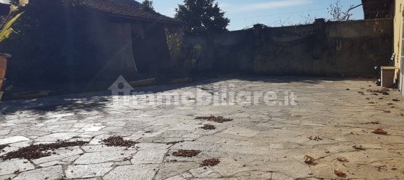 3 bedrooms Villa in Montanaro, Italy No. 75993 13