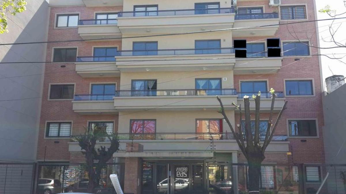 Studio in Moron, Argentina No. 85922