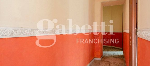 5 rooms Building in Naples, Italy No. 296550 6