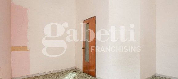5 rooms Building in Naples, Italy No. 296550 7