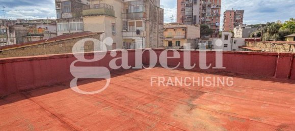 5 rooms Building in Naples, Italy No. 296550 19