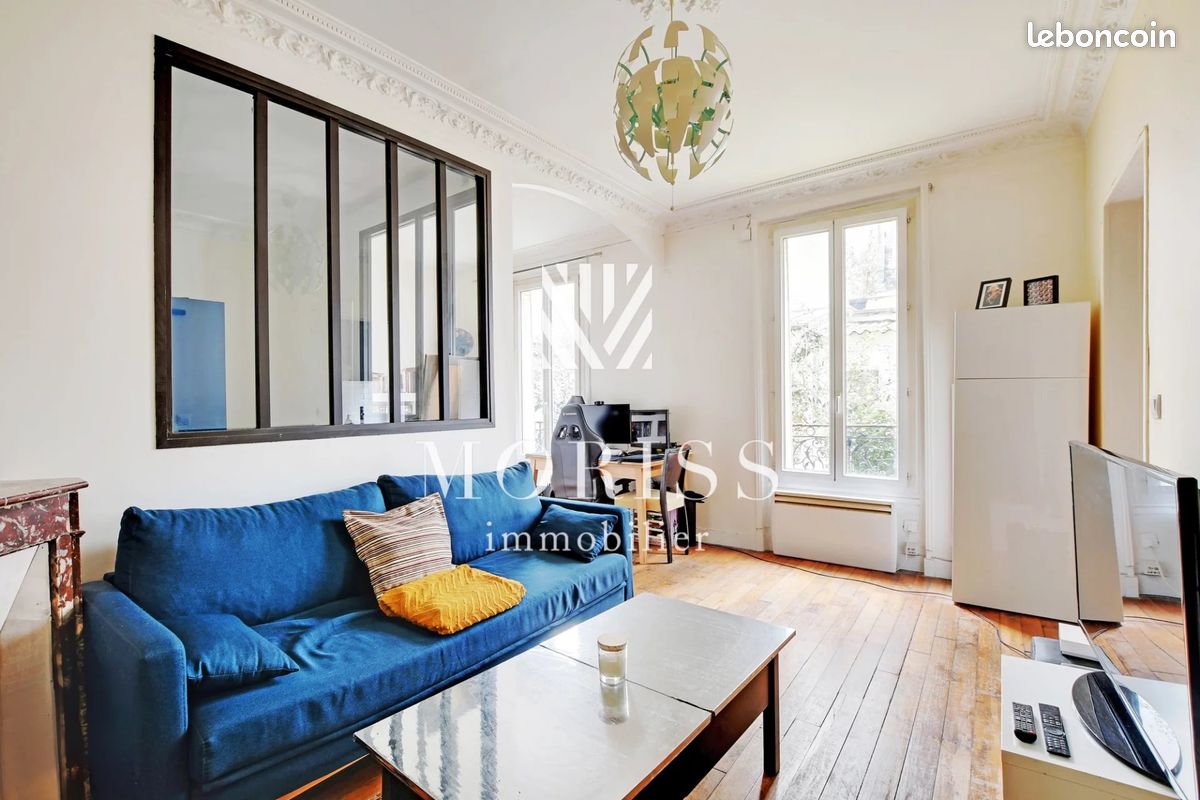 Apartamento de 1 dormitorio en Paris, France No. 329846