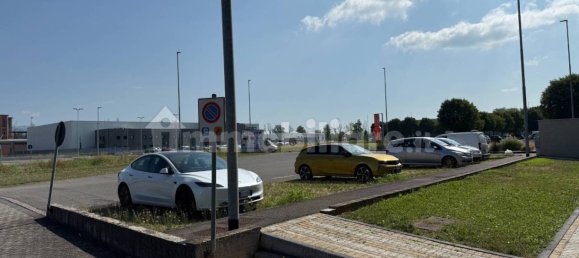 386m² Warehouse in Poncarale, Italy No. 279096 8