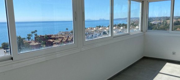 Ático de 3 dormitorios en Estepona, Spain No. 2891 7