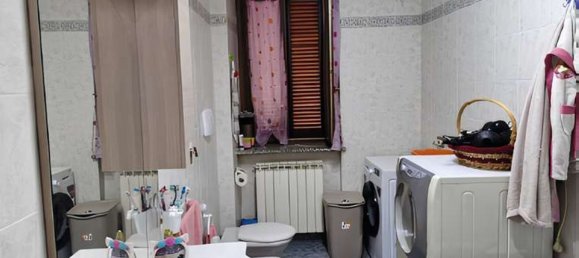 3-salle Appartement à Arsago Seprio, Italy No. 3197 5