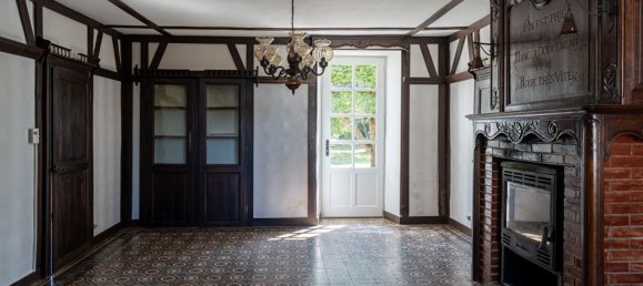 5 bedrooms House in Le Luart, France No. 352902 3