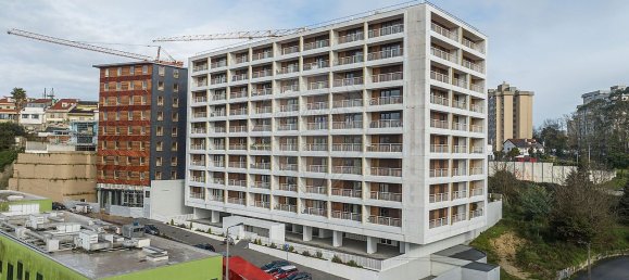 4 bedrooms Duplex in Porto, Portugal No. 140350 25