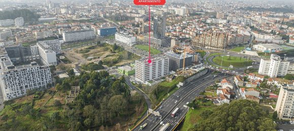 4 bedrooms Duplex in Porto, Portugal No. 140350 24