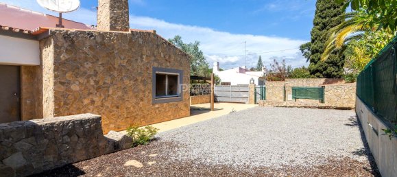 3 Schlafzimmer Villa in Quarteira, Portugal, Nr. 131069 19